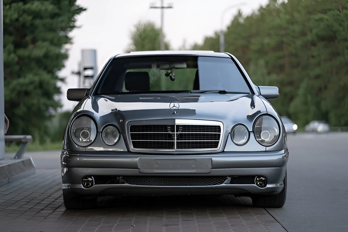 Mercedes S-Class